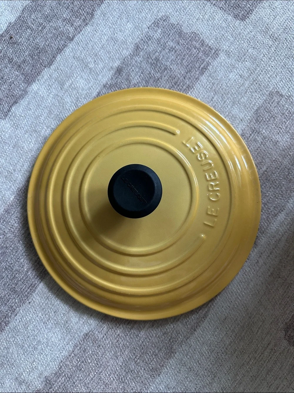 Le Creuset Yellow Enamel Cast Iron Dutch Oven - MAYBE Dijon